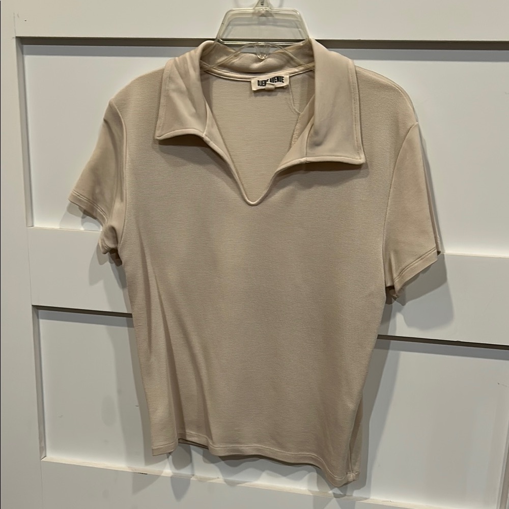 Djerf Avenue get away t-shirt cream